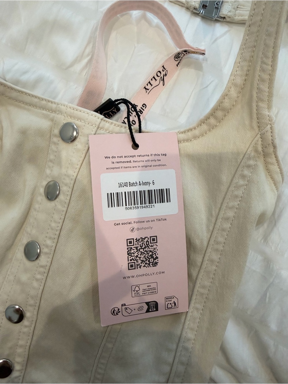 Oh Polly Cream Halter Button-Front Crop Top - Picture 3 of 3